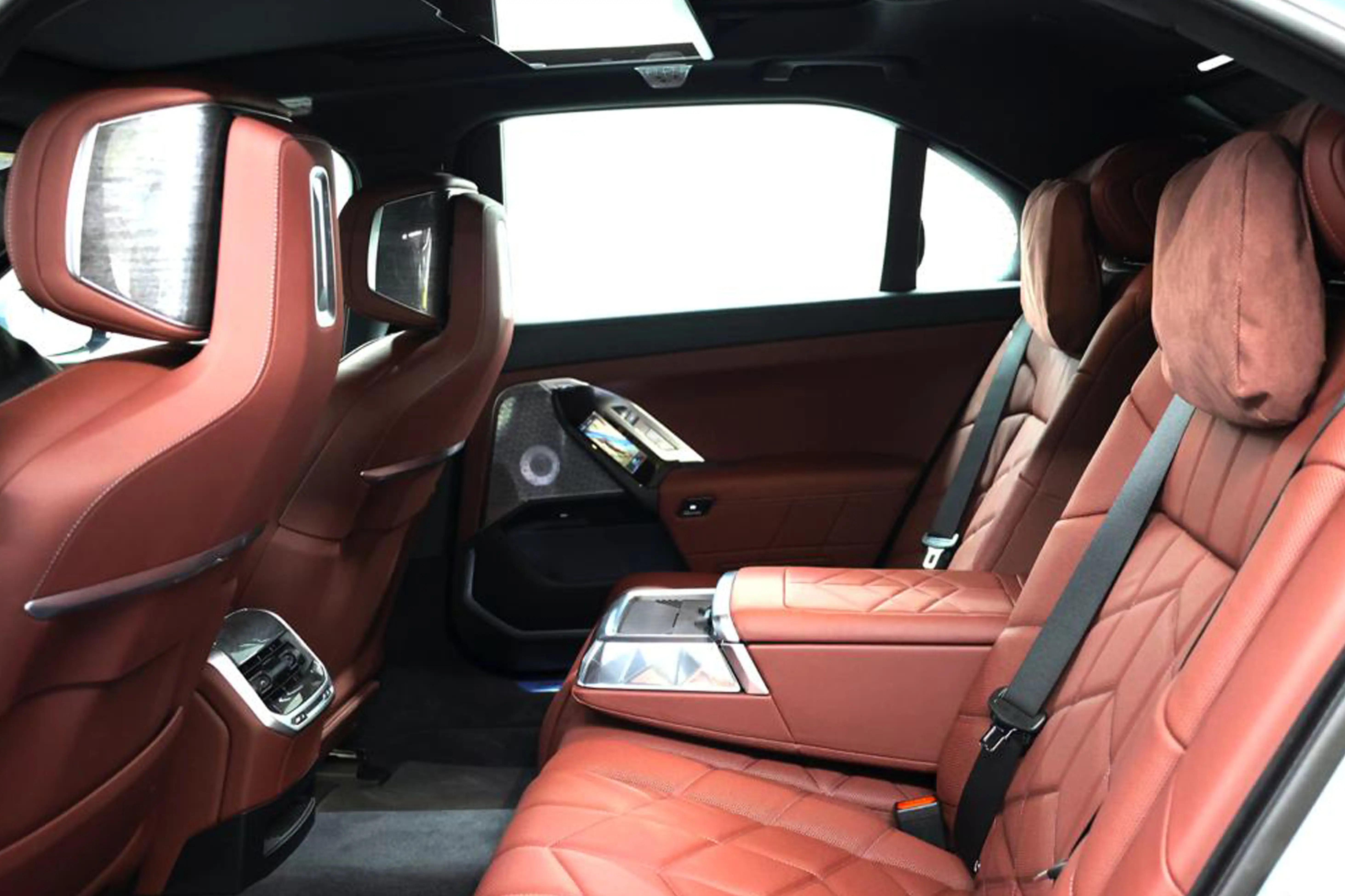 bmw7-5