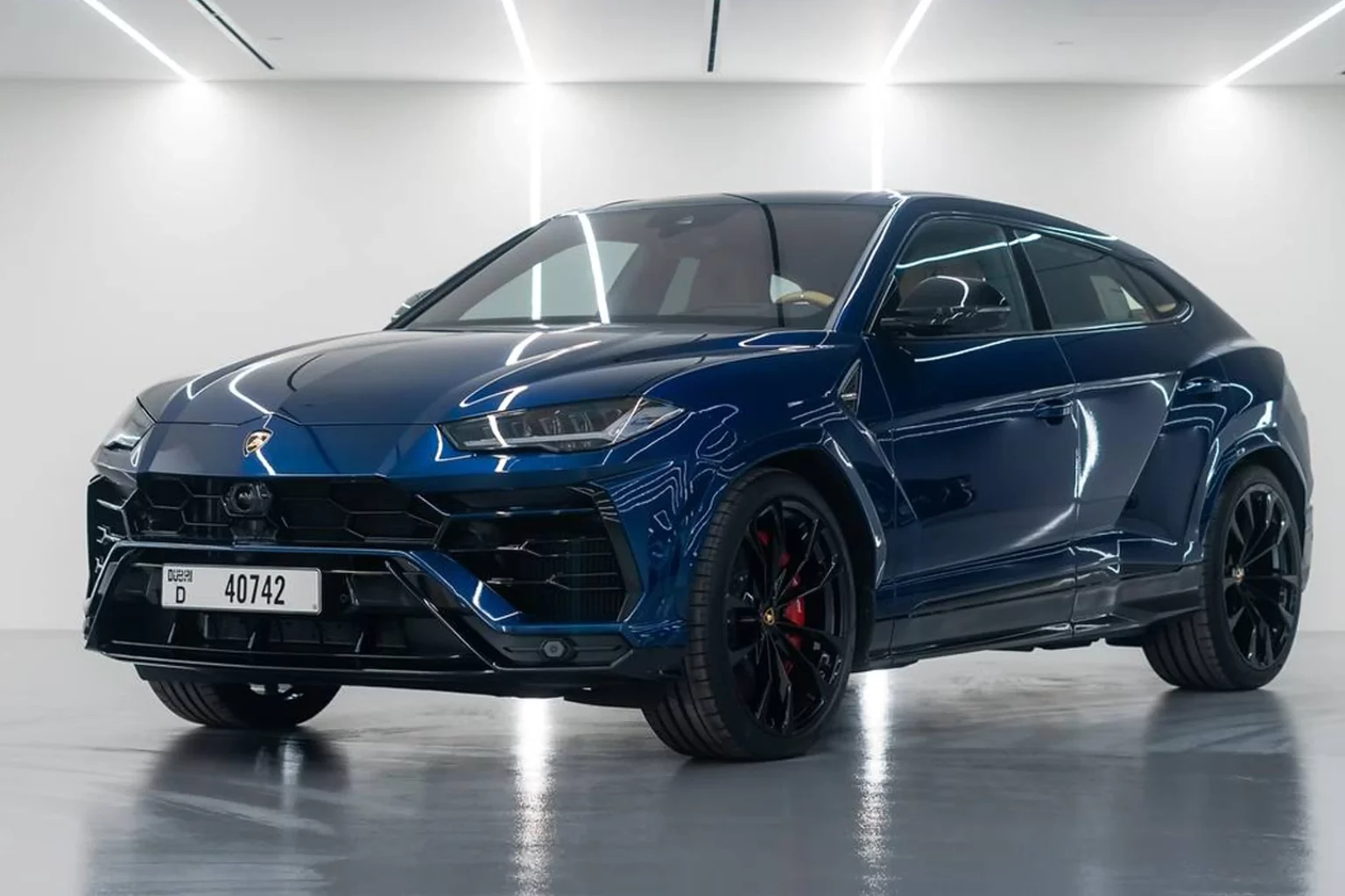 urus-2