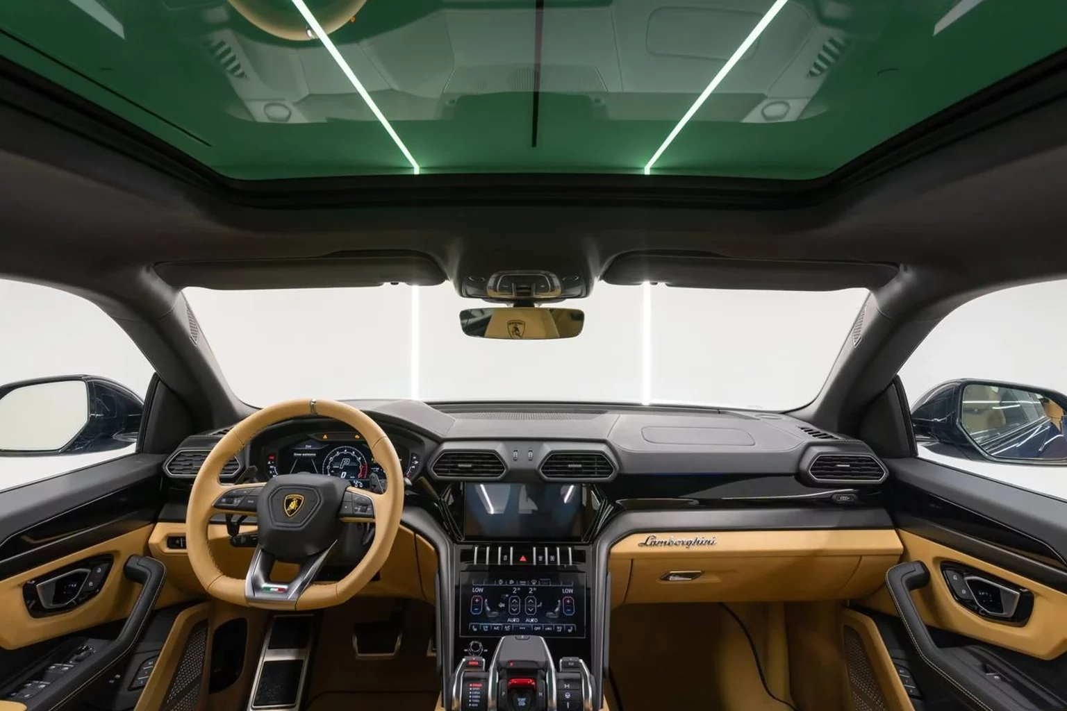 urus-5