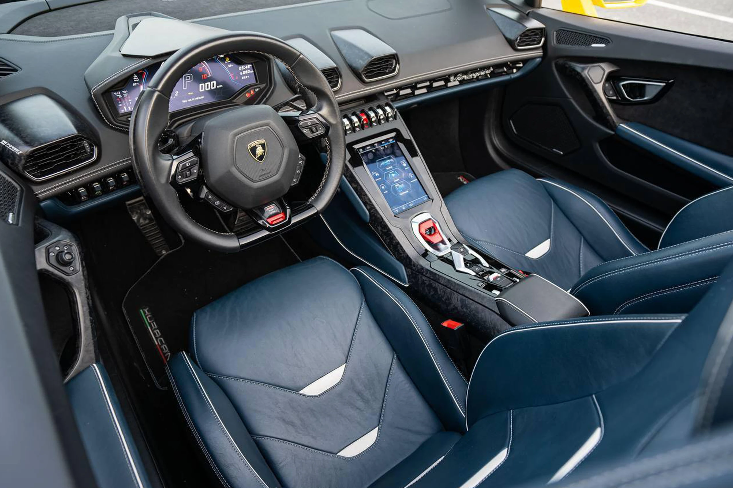Lamborghini Huracan EVO Spyder 2022