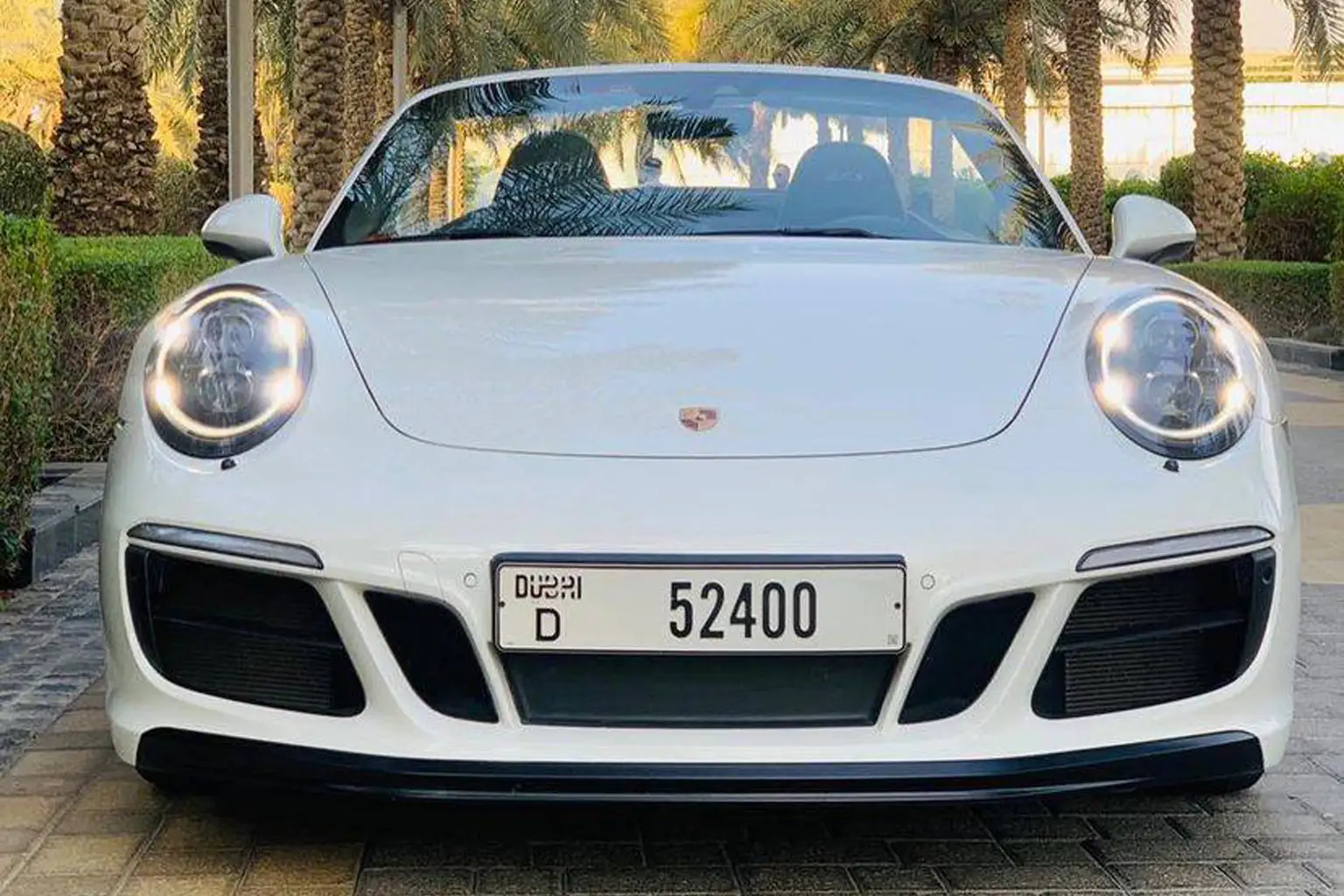 Porsche 911 Carrera 4S 1