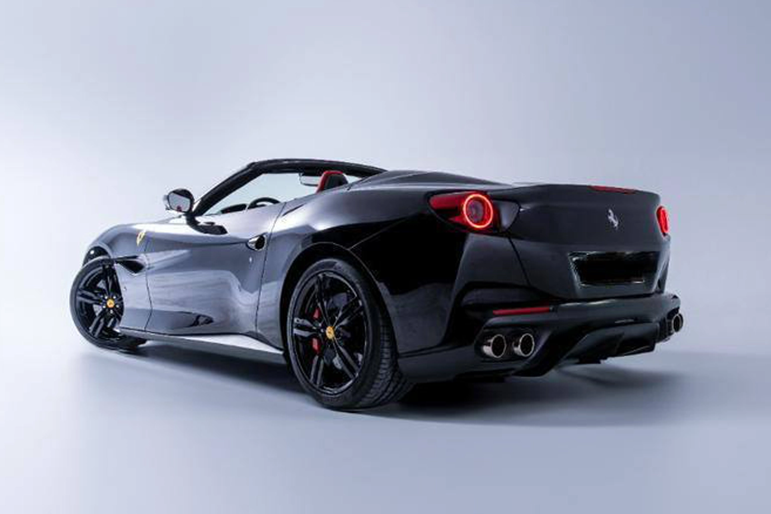 Ferrari Portofino 1