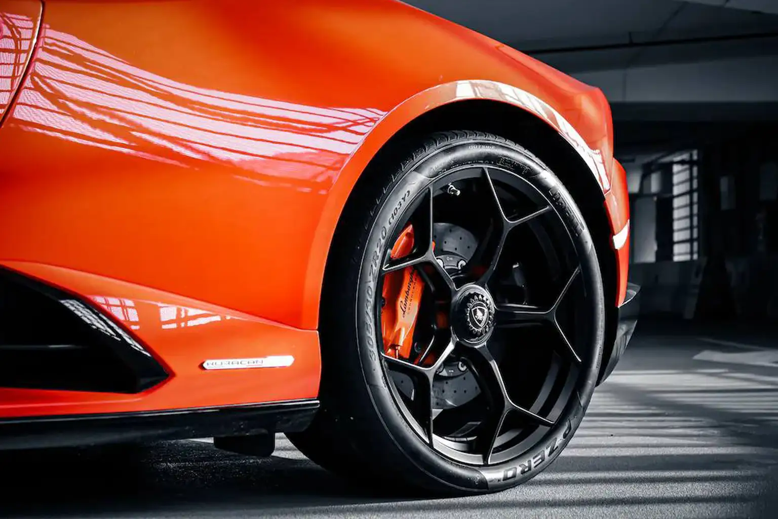 Lamborghini Huracan EVO 5