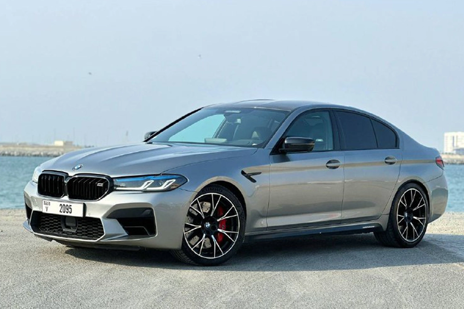 BMW M5 Compeitition 1