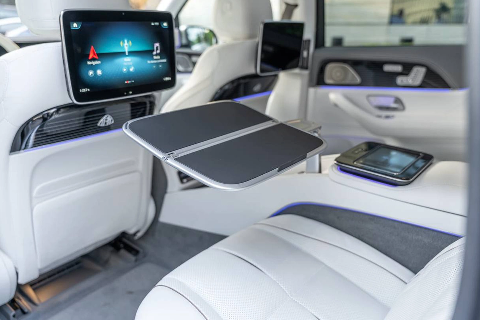 Maybach 4